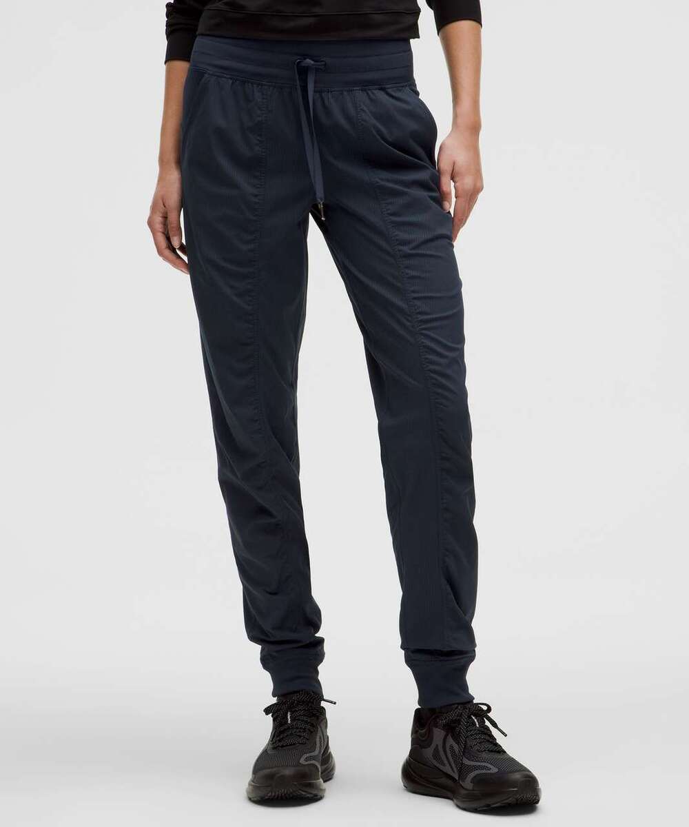 Lululemon Dance Studio Mid-Rise Jogger in True Navy size 6